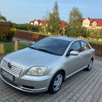 Toyota Avensis 1.6 Polski Salon 2003