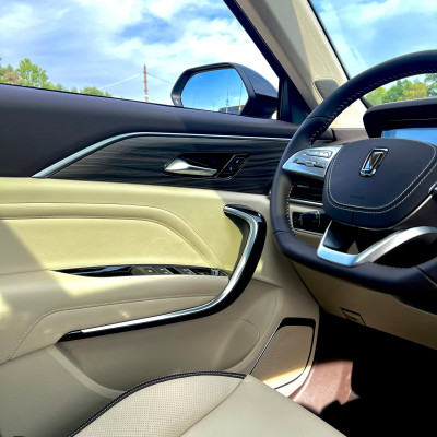 Bestune T77 1,5T 160KM 7DCT BUSINESS z LPG!