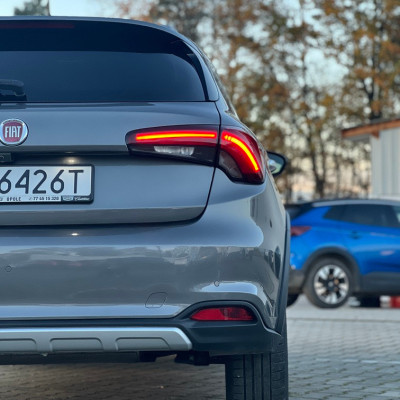 Fiat TIPO Hatchback 1.0 100 KM Cross - DEMO!