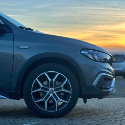 Fiat TIPO Hatchback 1.0 100 KM Cross - DEMO!