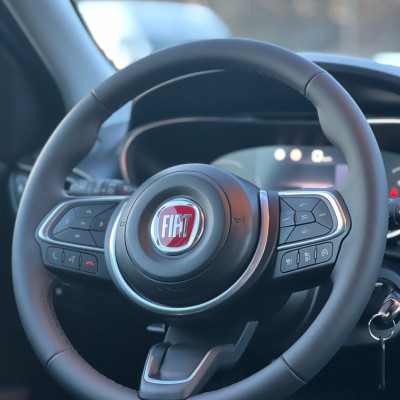 Fiat TIPO Hatchback 1.0 100 KM Cross - DEMO!