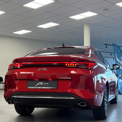 JAC J7Plus 1.5T 136KM AT - za 94.900 PLN!