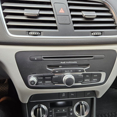 Audi Q3 211 koni automat 4x4 hak garażowany