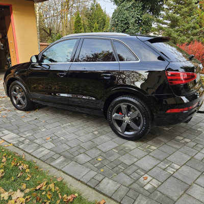 Audi Q3 211 koni automat 4x4 hak garażowany
