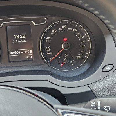 Audi Q3 211 koni automat 4x4 hak garażowany