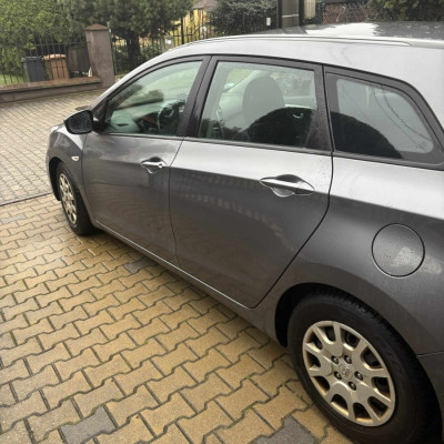 Hyundai i30 Kombi II Diesel 1.6 2014 - Faktur