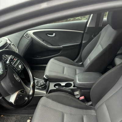 Hyundai i30 Kombi II Diesel 1.6 2014 - Faktur