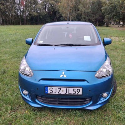 Mitsubishi Space Star, rok 2013, niski przebi