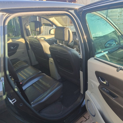 Renault Scenic 1.9 Dci 130 KM, Navi, czujniki