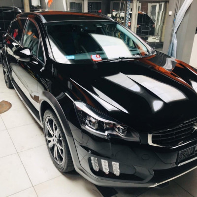 PEUGEOT 508 RXH HYBRID4 4X4