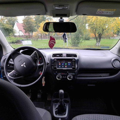 Mitsubishi Space Star, rok 2013, niski przebi