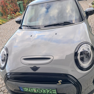 Mini Cooper SE, Elektryk rok 2022, 184KM