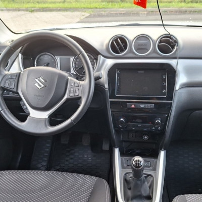 Sprzedam Suzuki Vitara 1.6 Premium 4WD