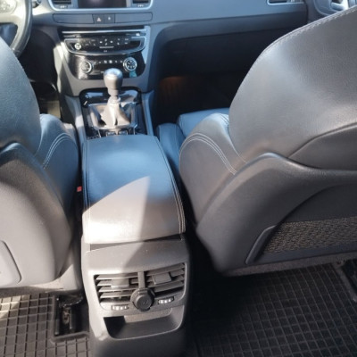 Peugeot 508 2.0 diesel 2017 rok