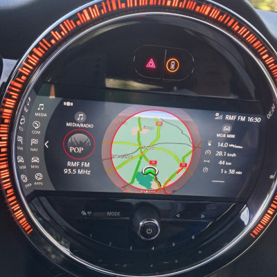 Mini Cooper SE, Elektryk rok 2022, 184KM