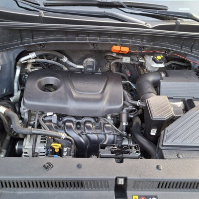 Sprzedam Hyundai Tuscon 1.6 1 Benzyna