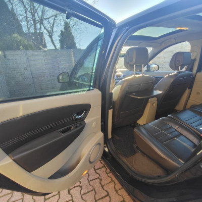Renault Scenic 1.9 Dci 130 KM, Navi, czujniki