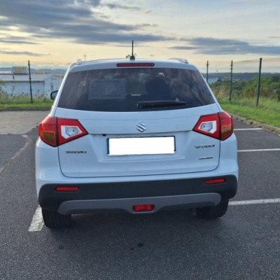 Sprzedam Suzuki Vitara 1.6 Premium 4WD