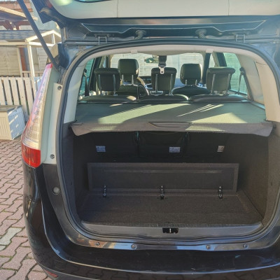 Renault Scenic 1.9 Dci 130 KM, Navi, czujniki