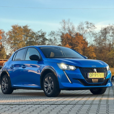 Peugeot 208-e Alure 136KM AT