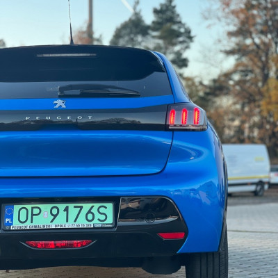 Peugeot 208-e Alure 136KM AT
