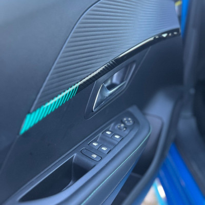 Peugeot 208-e Alure 136KM AT