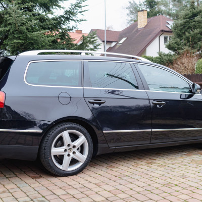 Sprzedam Passata B9 kombi benzyna z gazem