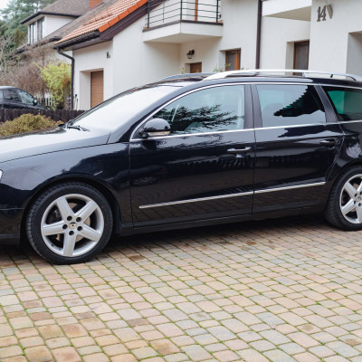 Sprzedam Passata B9 kombi benzyna z gazem