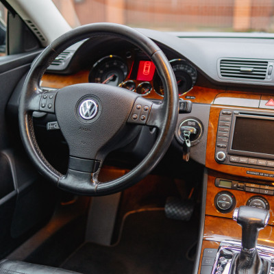 Sprzedam Passata B9 kombi benzyna z gazem