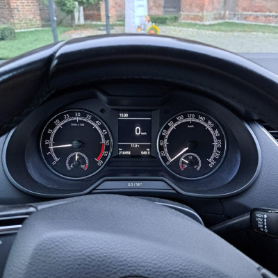 Sprzedam Skoda Octavia 1.6 TDI Ambition 2019