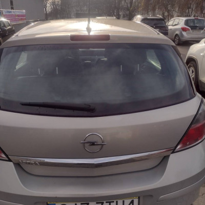 Sprzedam samochód - Opel Astra H