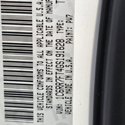 Dodge ram 1500 4x4 5.7 hemi LPG 2016r.