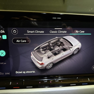 Volkswagen Golf 8 Mild Hybrid – automa