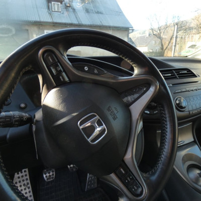 Honda Civic 2009r. 1.4 i-VTEC Type S