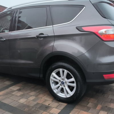 Ford Kuga 2019 benzyna 1,5 manual