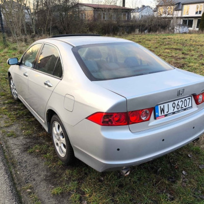 Honda Accord VII 2.4 Executive benzyna