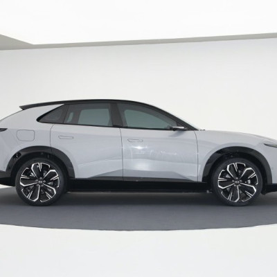 MAZDA EZ-60 Range Extender 200 Max