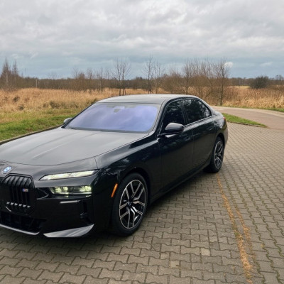BMW 760ix 544KM M-pakiet PRO, V8 4,4L