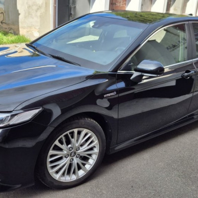 Toyota Camry 2.5 HYBRID PRESTIGE
