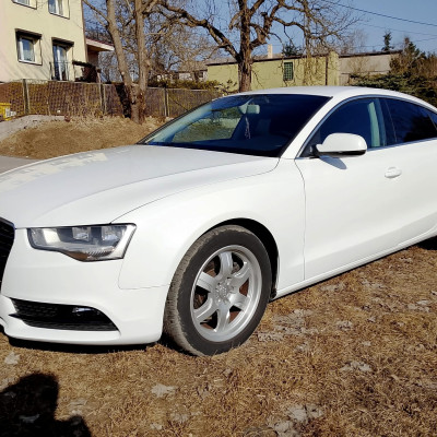 Sprzedam Audi A5 1.8 Benzyna 2016r