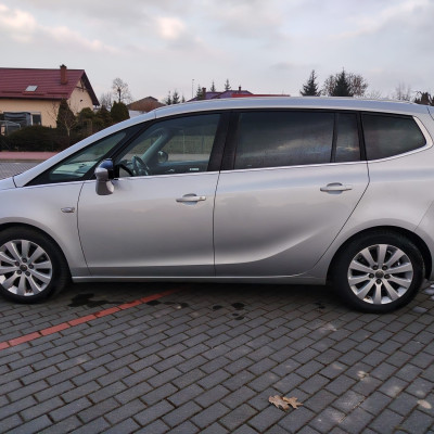 Sprzedam Opel Zafira C 1.4 Turbo 2016r