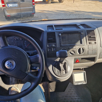 Volkswagen Transporter T5 2.5 TDI Long
