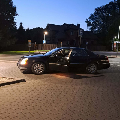 Cadillac DTS 4.6L V8