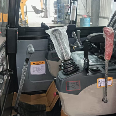 KOPARKA GĄSIENNICOWA 3,5T NOWA