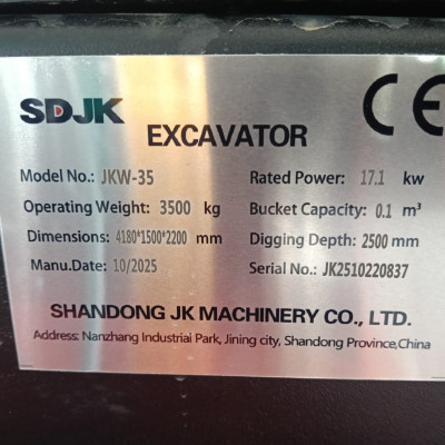 KOPARKA GĄSIENNICOWA 3,5T NOWA