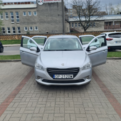 Peugeot 301 2016 1.6 VTi Allure z gazem