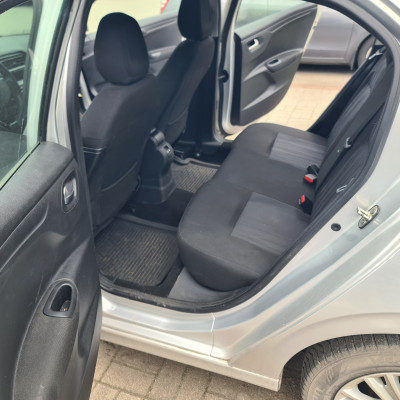 Peugeot 301 2016 1.6 VTi Allure z gazem