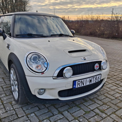 MINI Cooper S R56 Mayfair limitowana