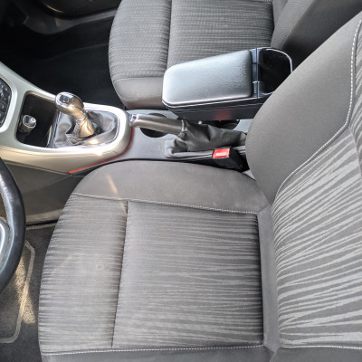 Opel Astra J, benzyna, 2011, 184k przebi