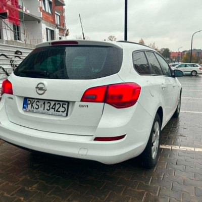 OPEL ASTRA J SPORTS TOURER 2012r.1.7CDTI